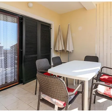 Zdravko B1 Fuer 5 Personen By Interhome Apartment *