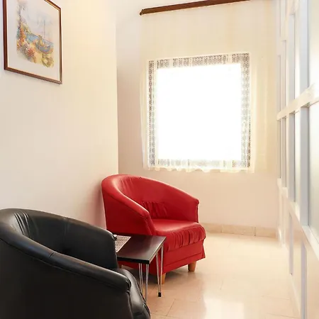 Zdravko B1 Fuer 5 Personen By Interhome * Primošten